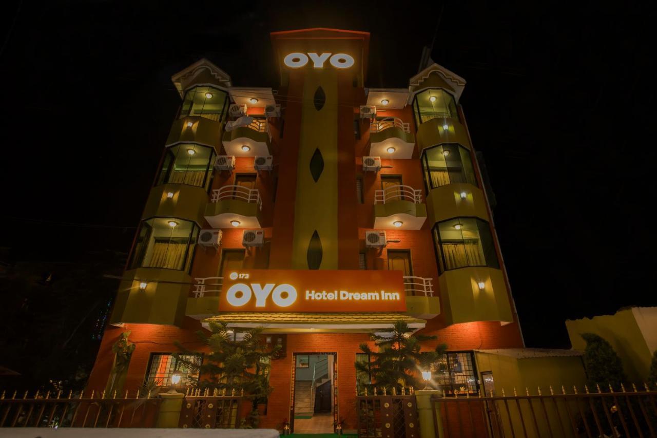 Hotel Dream Inn Pokhara Esterno foto